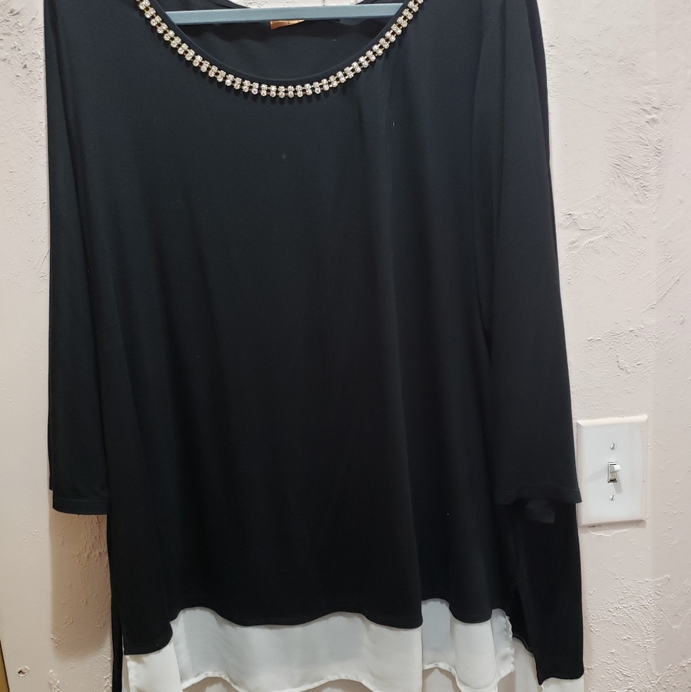 Tunic top
